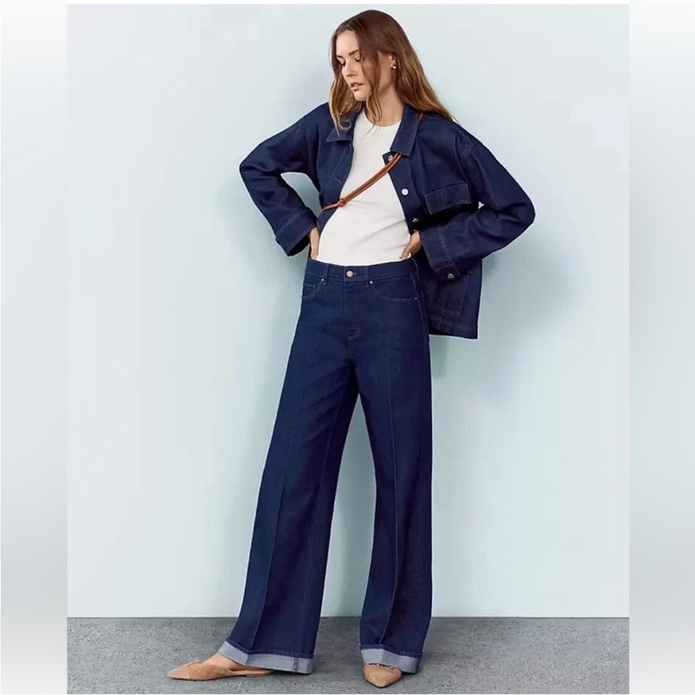 Ann Taylor Dark Wash Wide Leg Cuffed Palazzo Jeans- size 2P NWOT